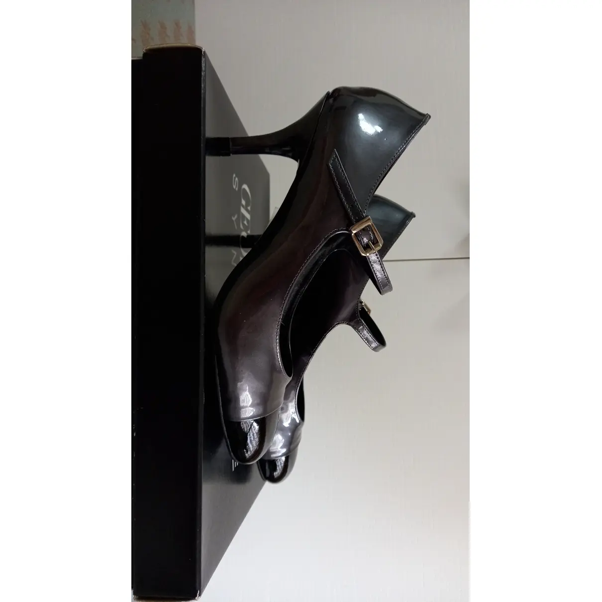 Patent leather heels Georges Rech