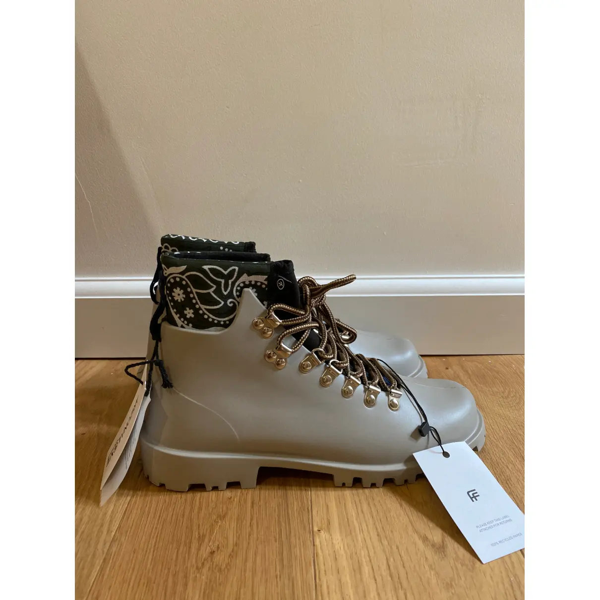 Buy ARIZONA LOVE Lace up boots online