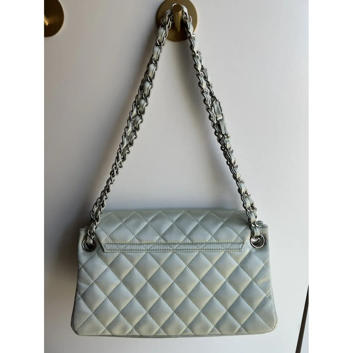 Business Affinity silk handbag Chanel