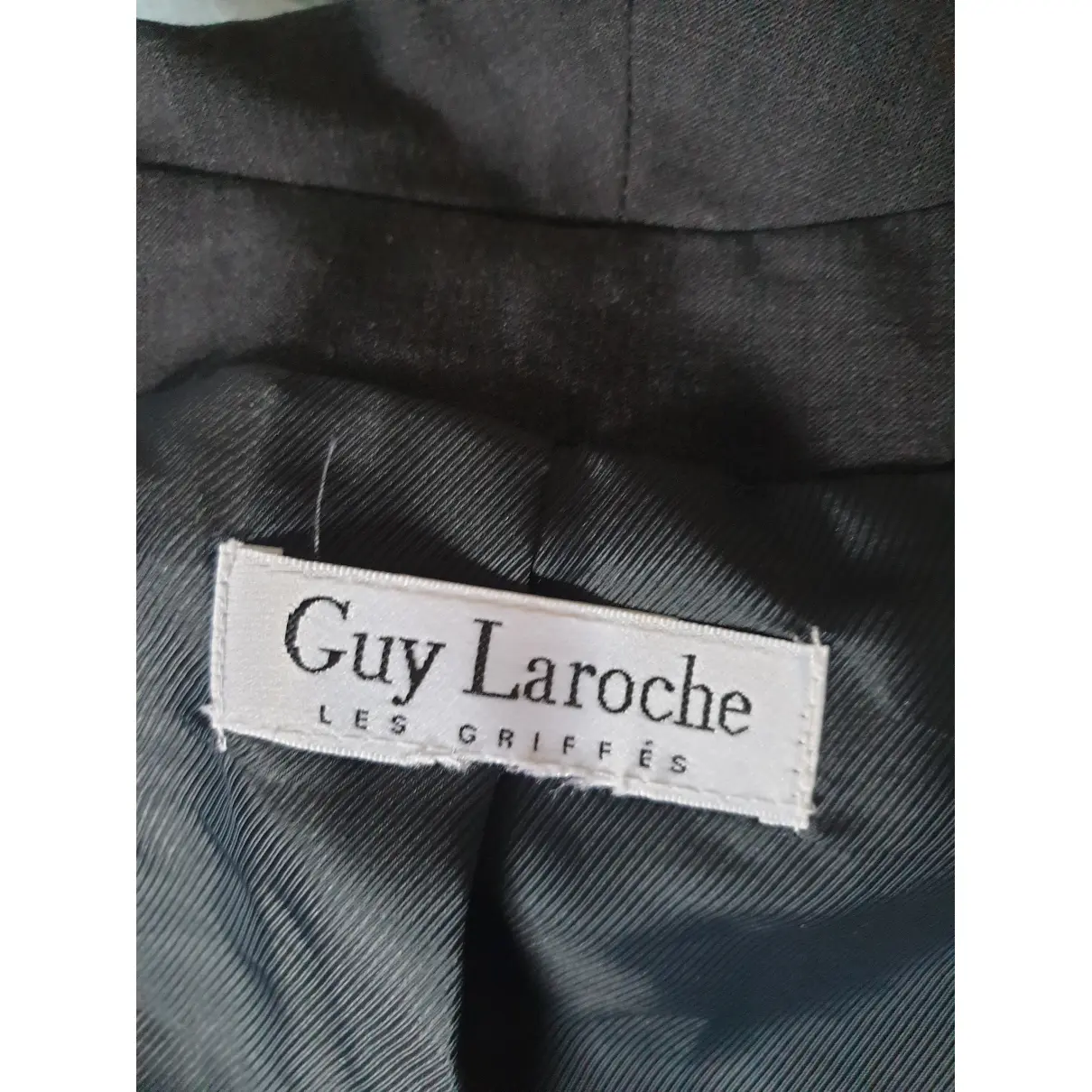 Luxury Guy Laroche Jackets Women - Vintage