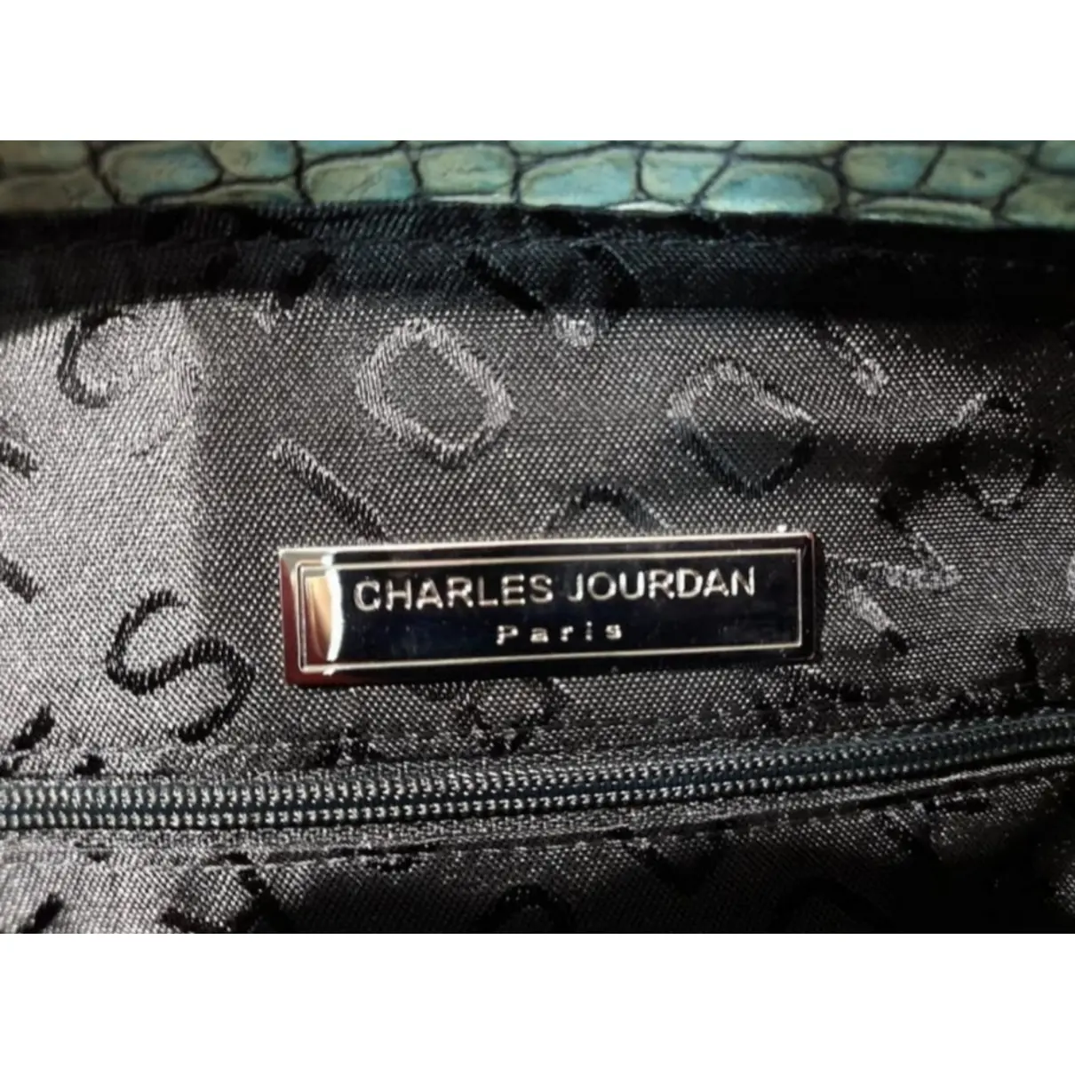 Luxury Charles Jourdan Handbags Women