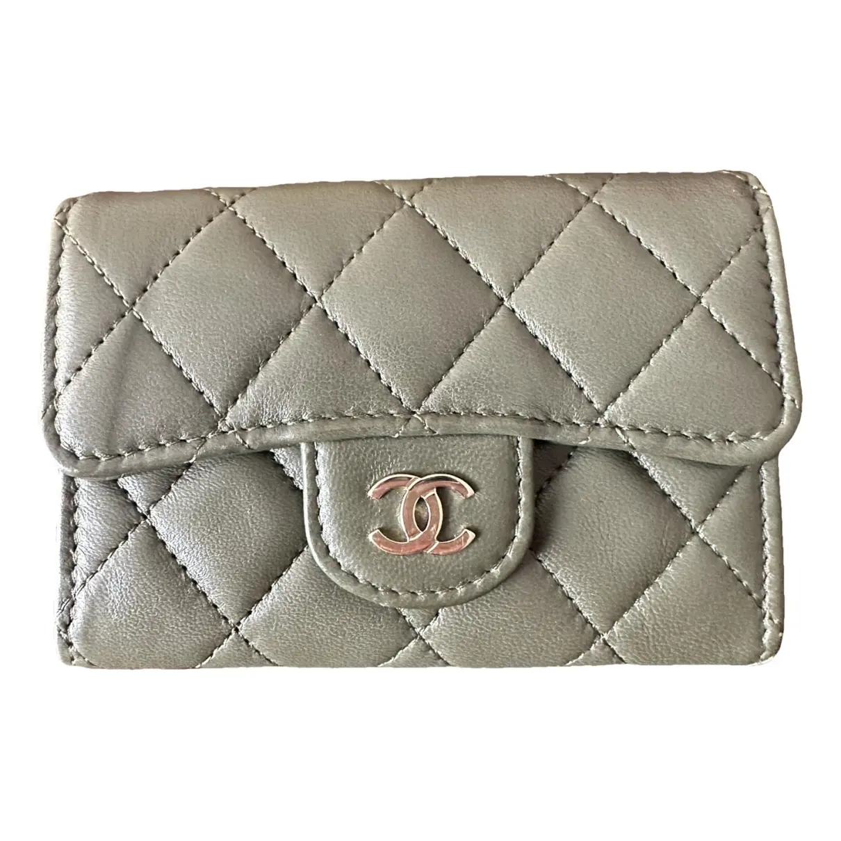 Review Compare chanel card holder classic & XL, Gallery posted by Tiny  corner