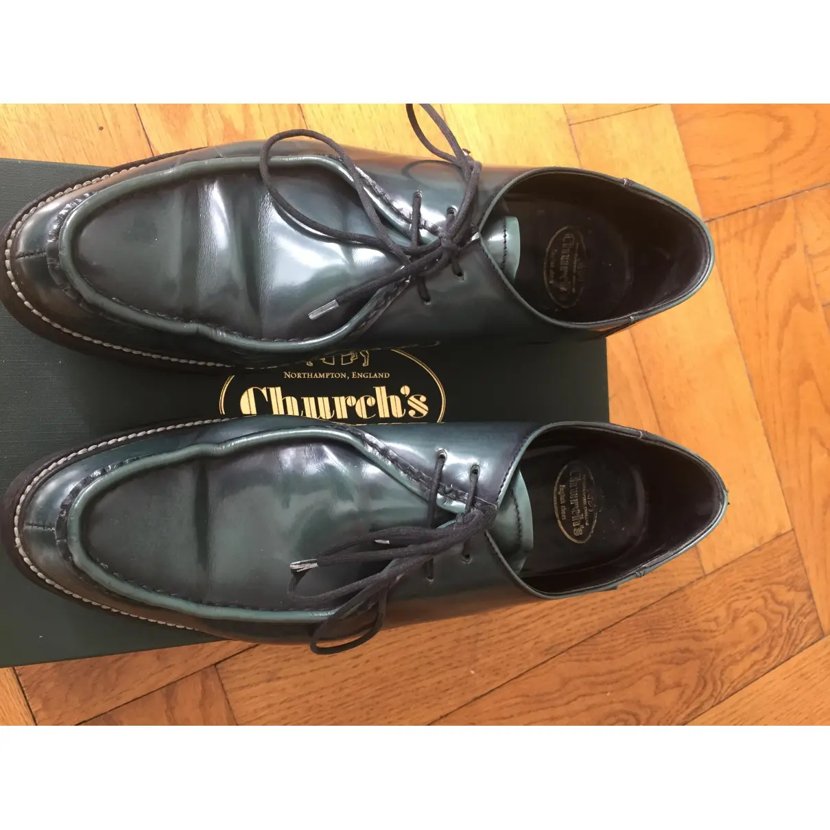 Patent leather lace ups Church's - Vintage