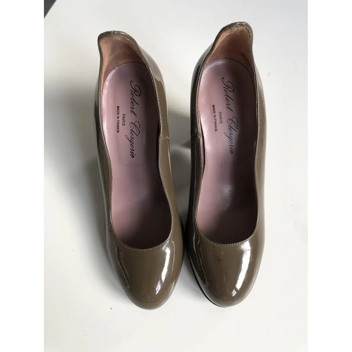 Buy Robert Clergerie Patent leather heels online