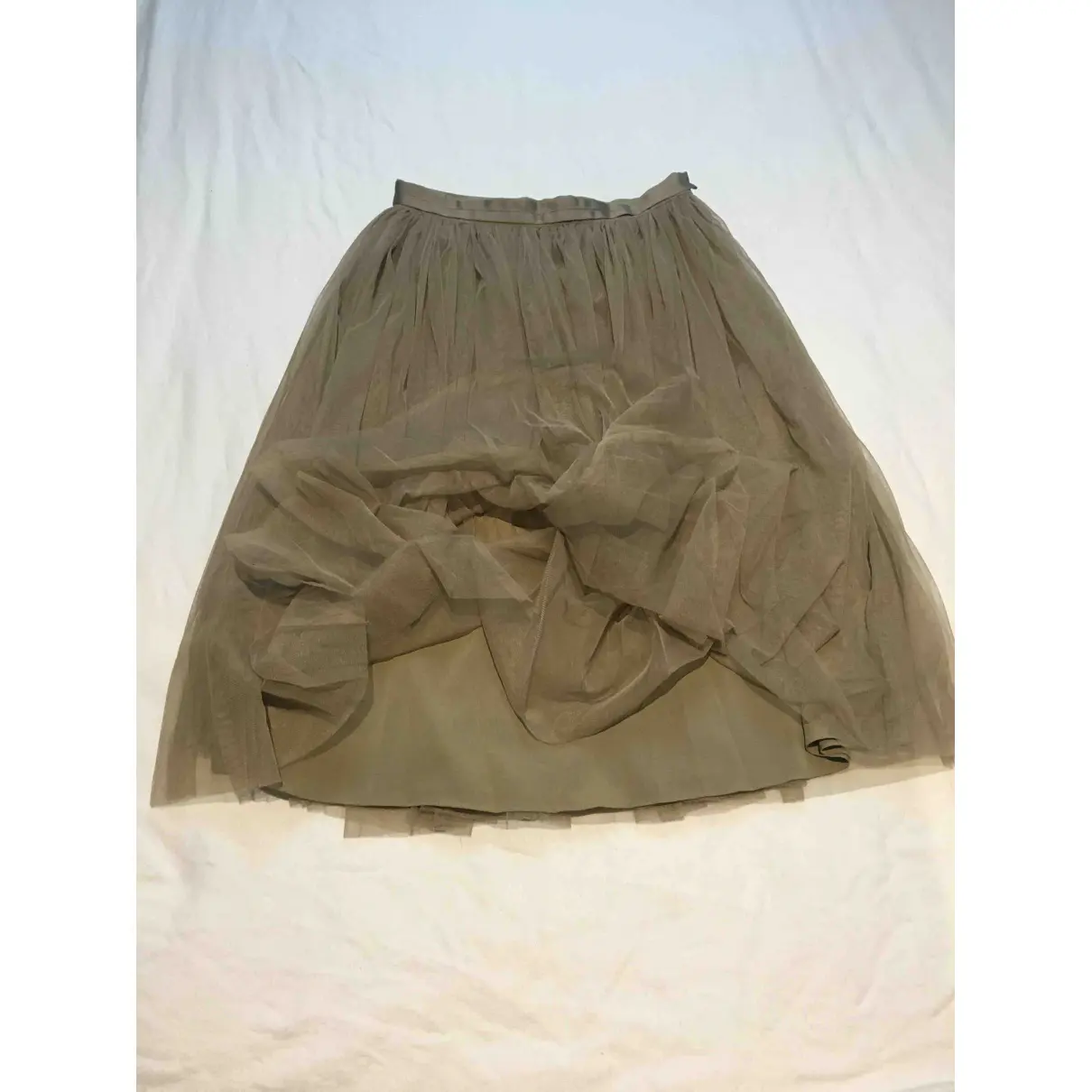 Mid-length skirt Needle & Thread