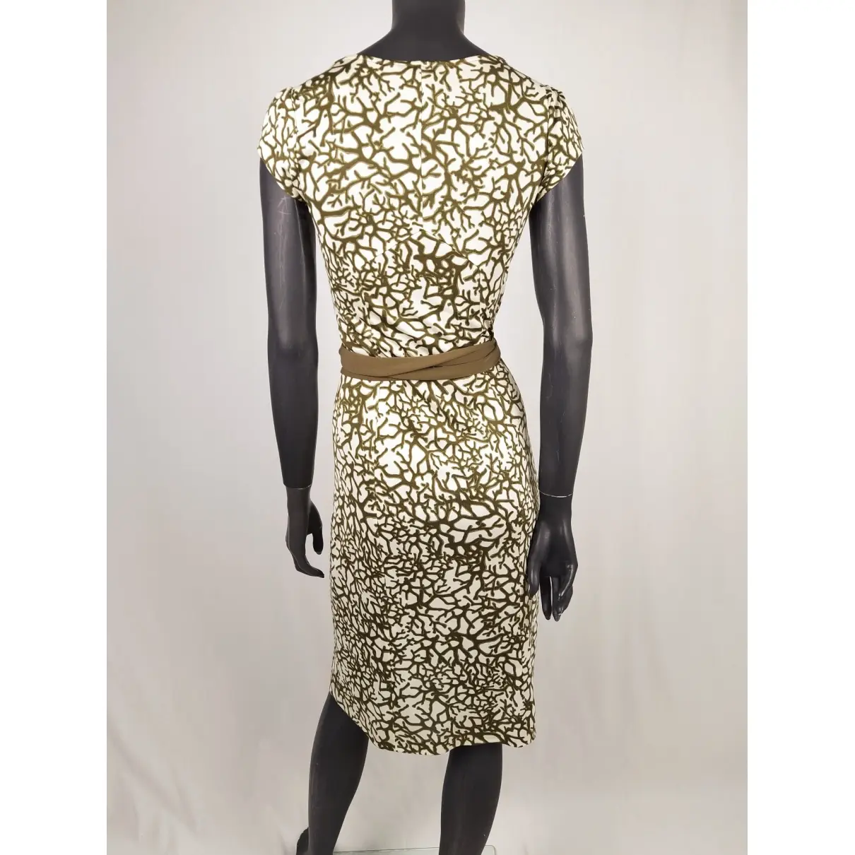 Buy Diane Von Furstenberg Silk mid-length dress online