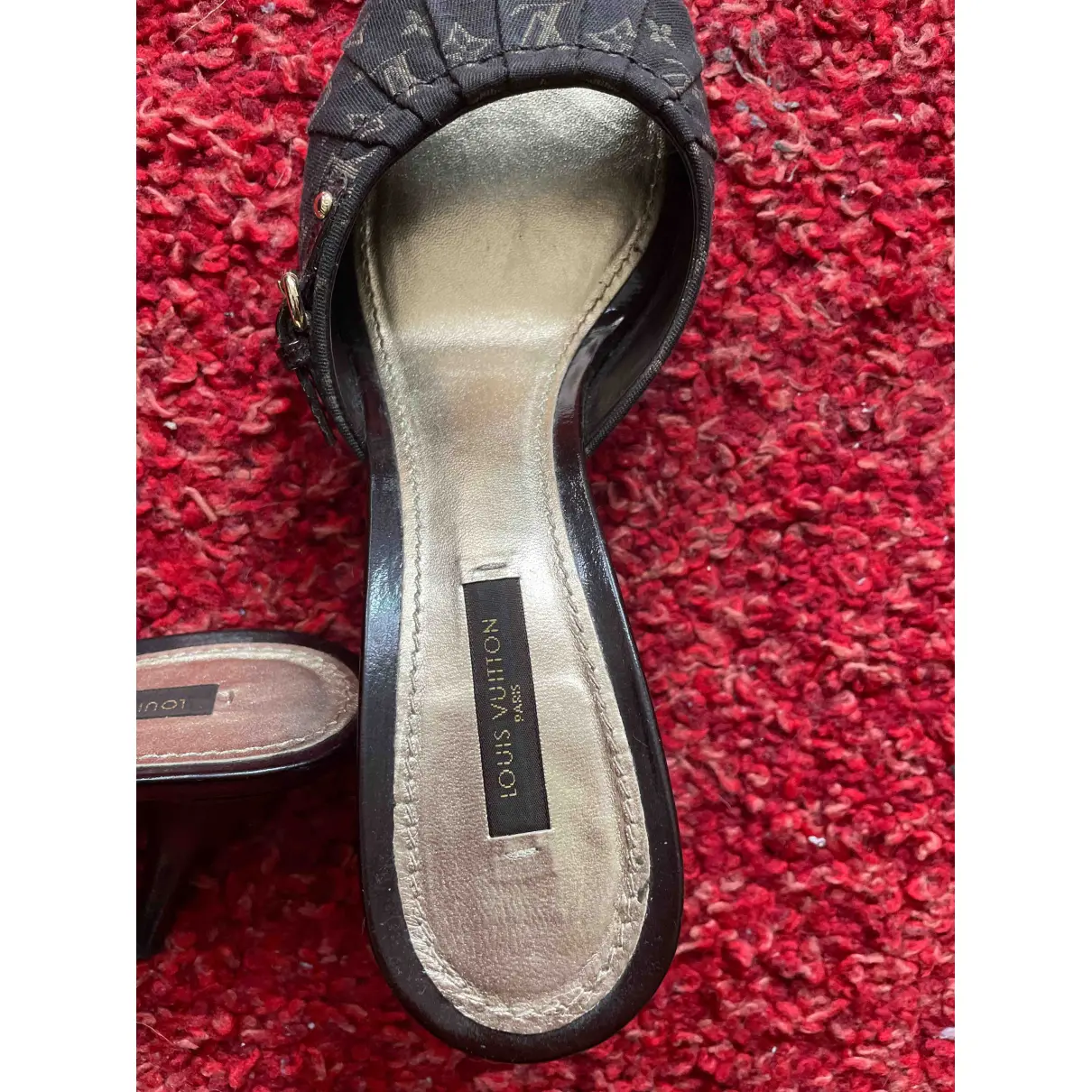 Cherie leather heels Louis Vuitton