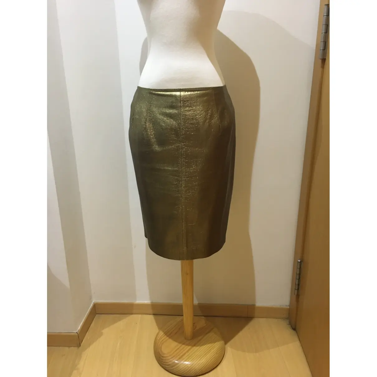 Buy Loewe Leather skirt online - Vintage