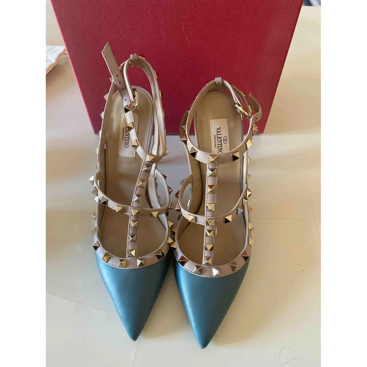 Buy Valentino Garavani Rockstud leather heels online