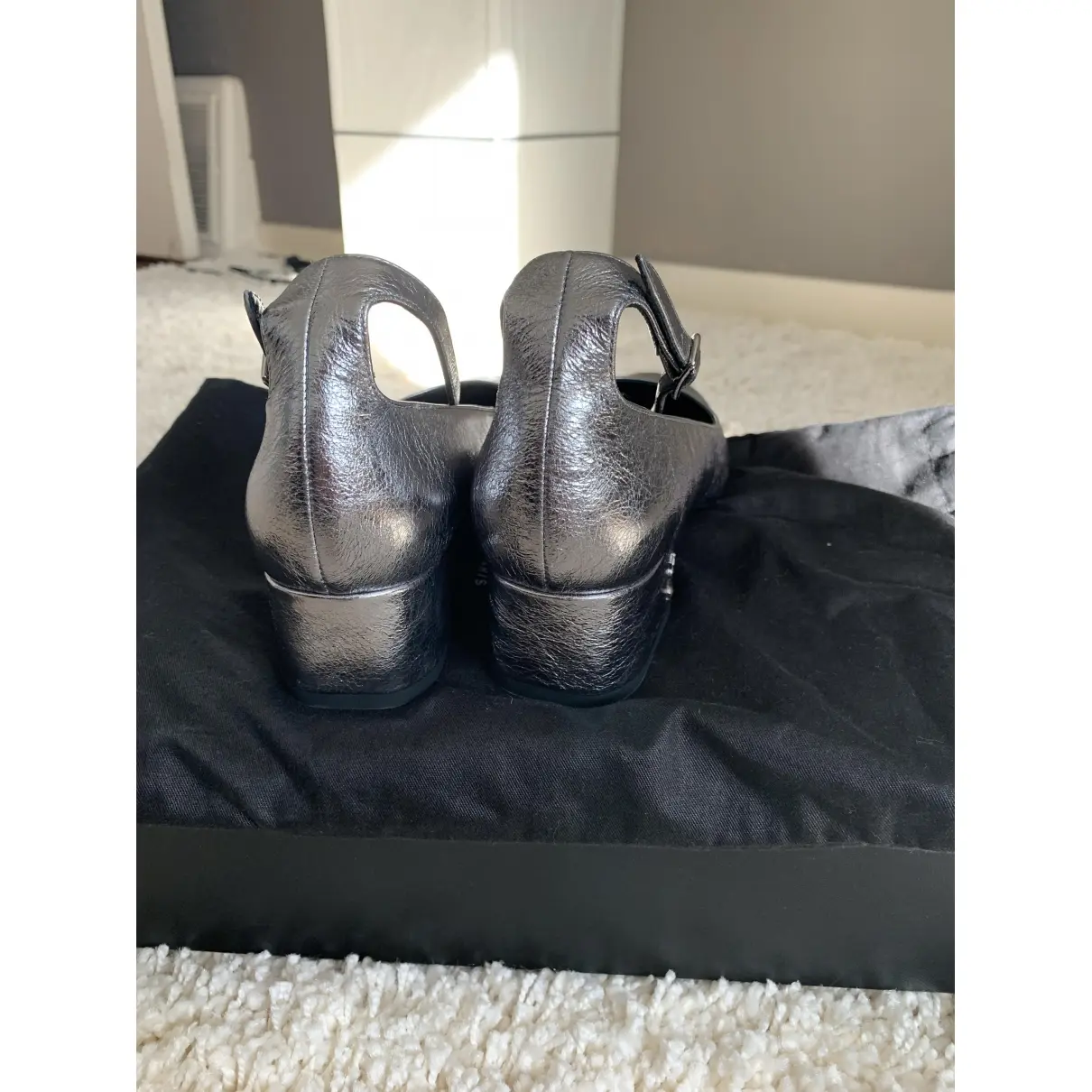 Leather heels Saint Laurent