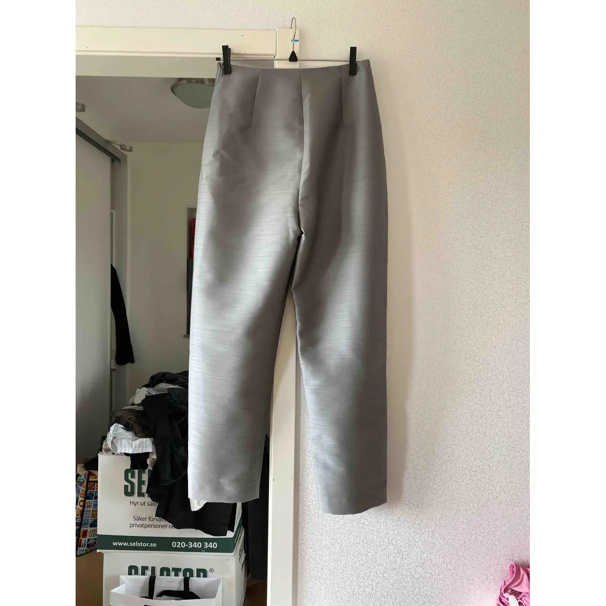 Buy Totême Wool carot pants online