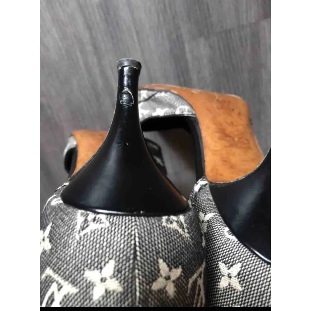Cherie cloth heels Louis Vuitton