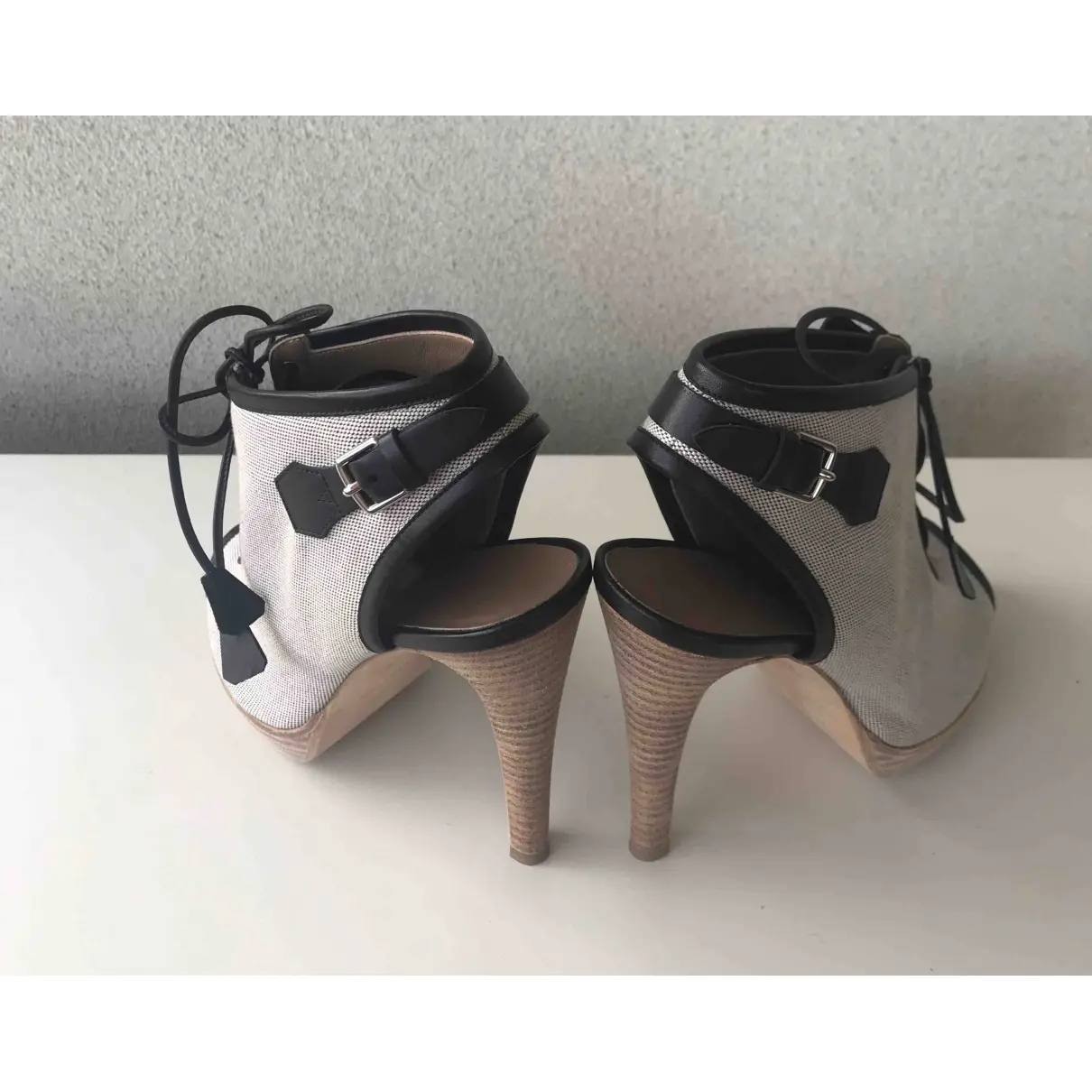 Cloth heels Hermès