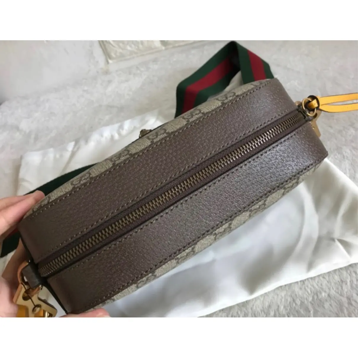Buy Gucci Neo Vintage cloth handbag online