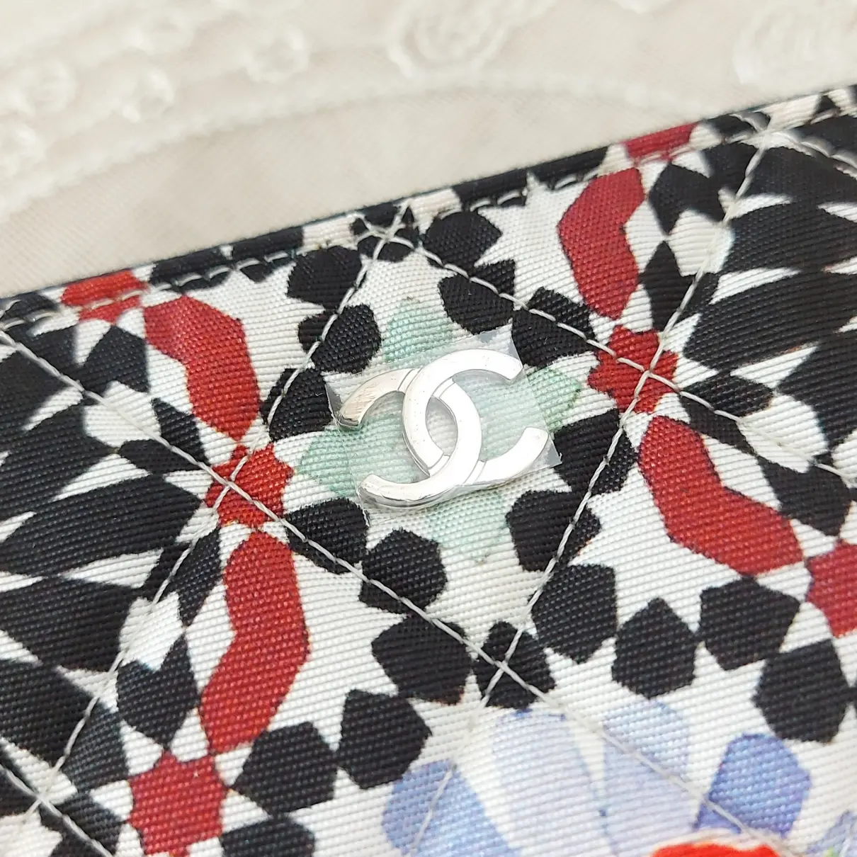 Timeless/Classique cloth clutch bag Chanel