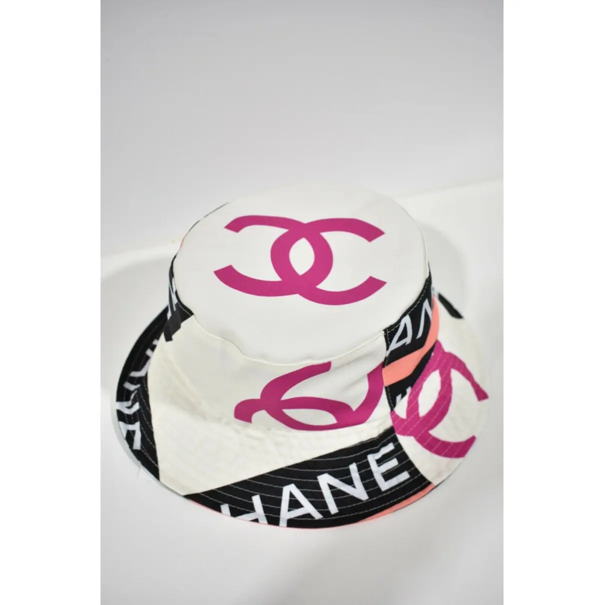 Hat Chanel