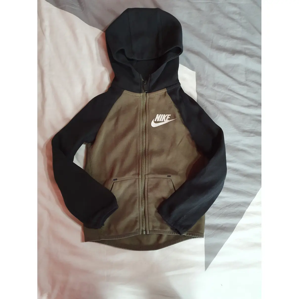 Buy Nike Outfit online