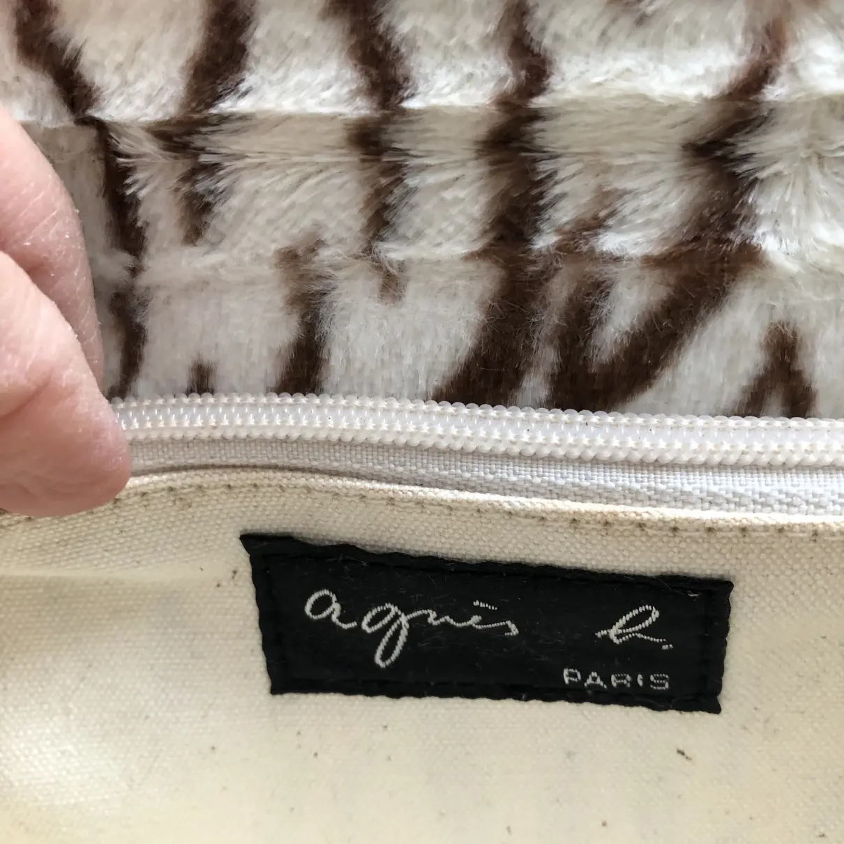 Luxury Agnès B. Handbags Women