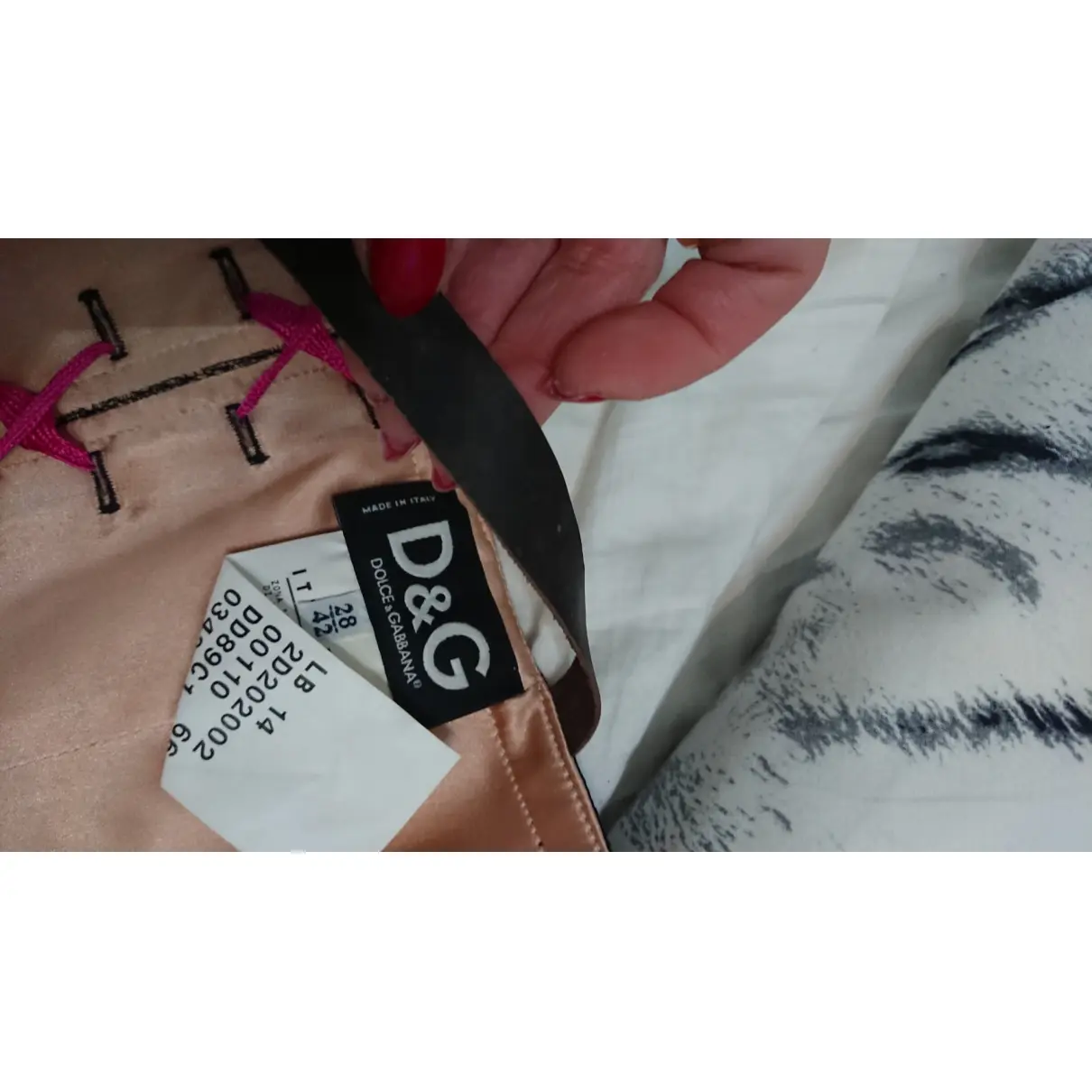 Buy D&G Lace corset online