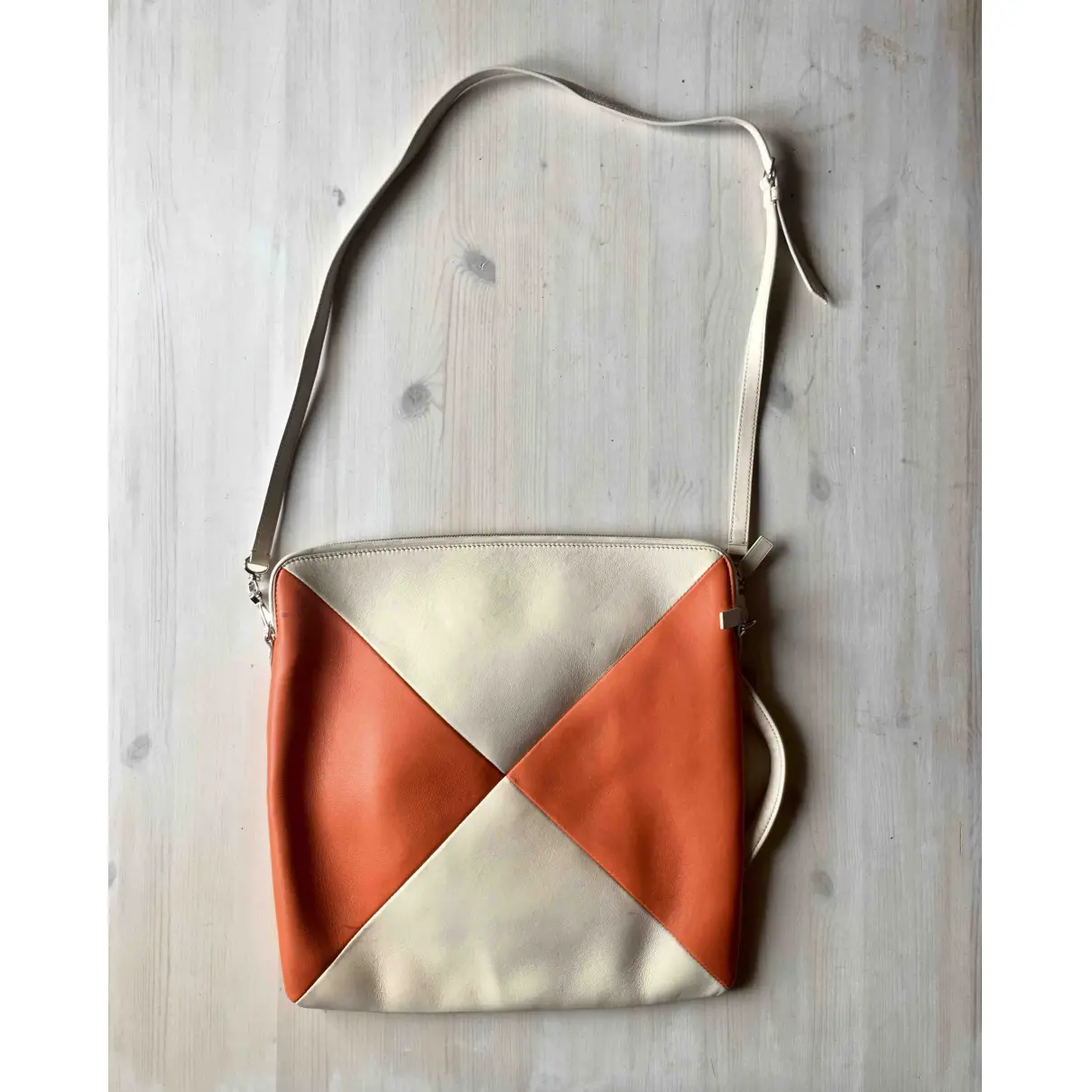 Leather handbag Balenciaga