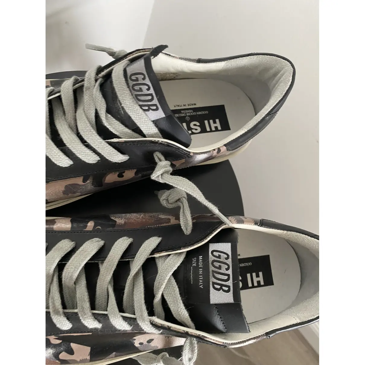 Hi Star leather low trainers Golden Goose