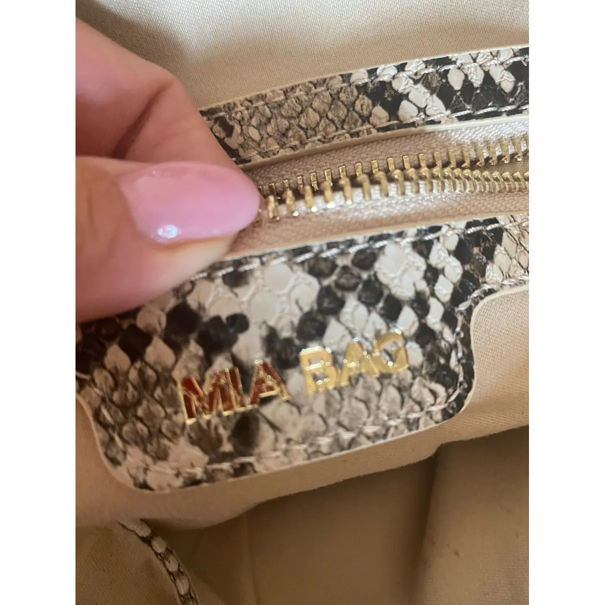Luxury Mia Bag Handbags Women