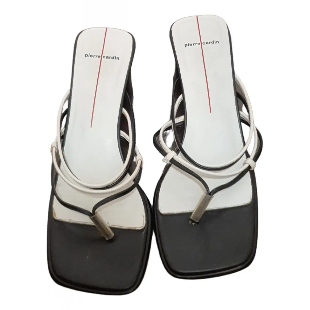 Leather sandal Pierre Cardin