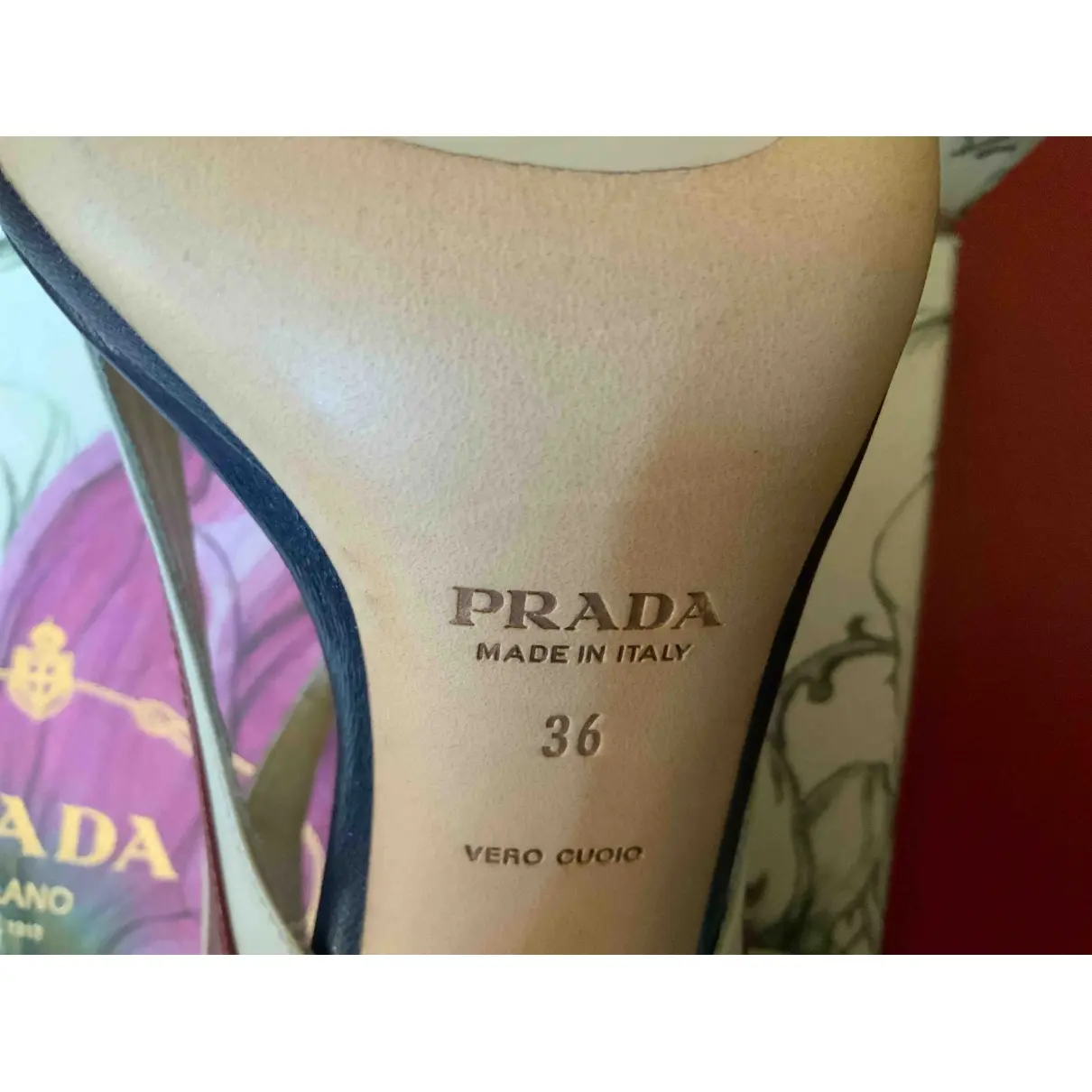 Buy Prada Leather heels online - Vintage