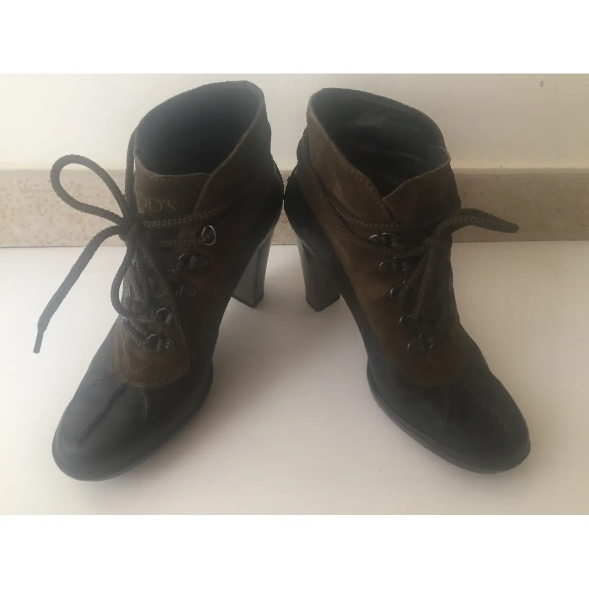 Tod's Leather ankle boots for sale