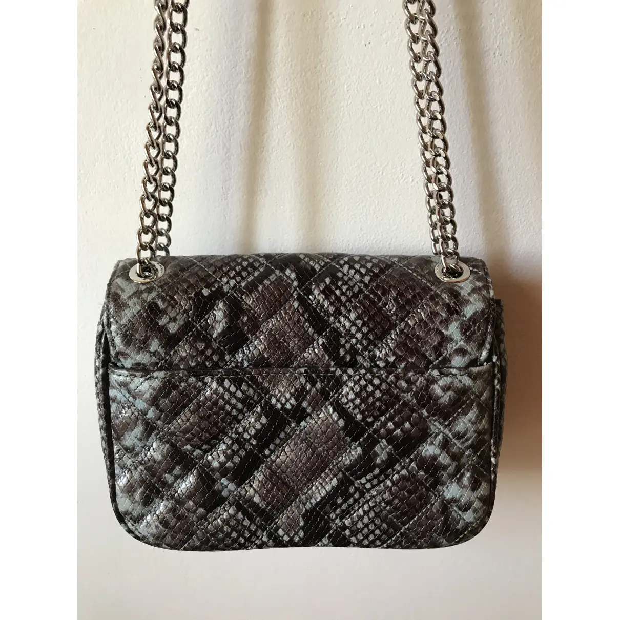 Buy Michael Kors Vivianne leather handbag online