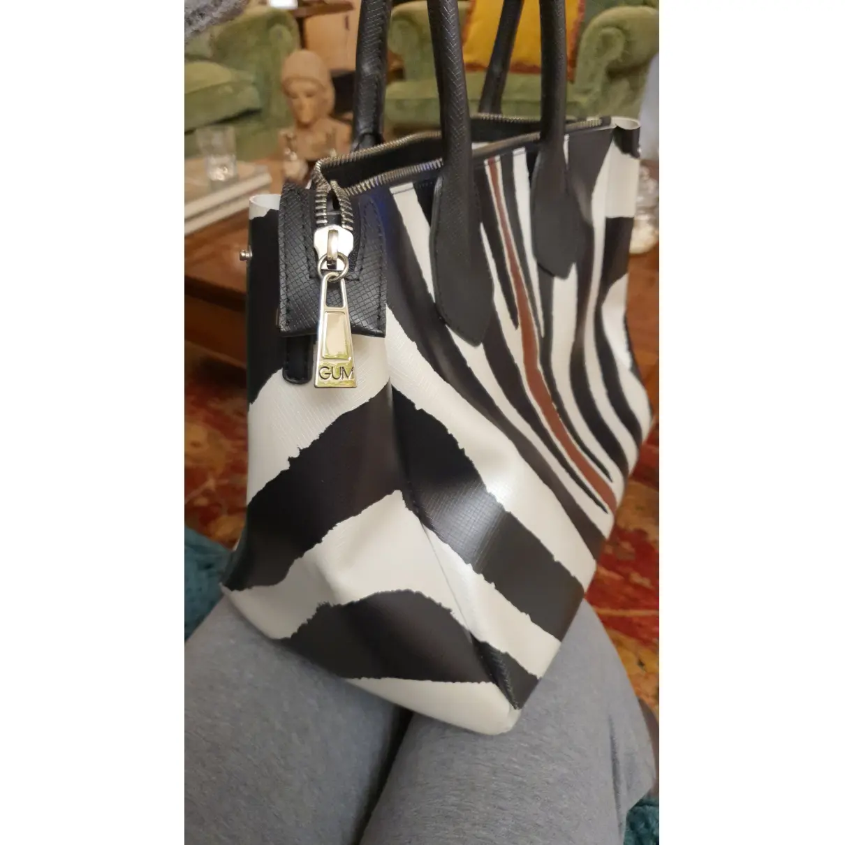 Luxury Gianni Chiarini Handbags Women