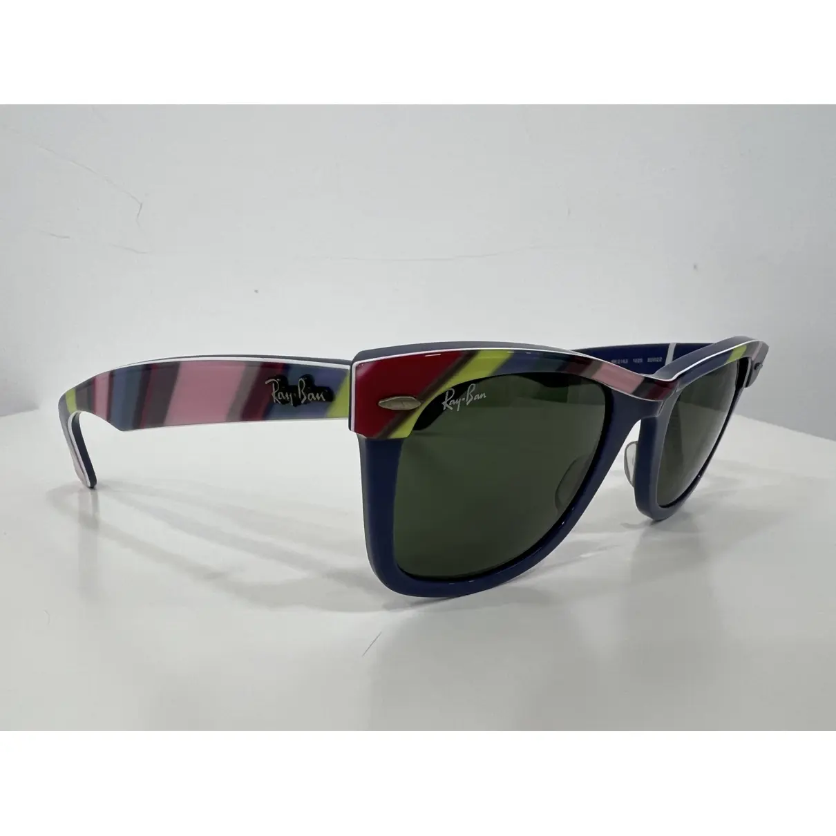 Buy Ray-Ban Original Wayfarer sunglasses online