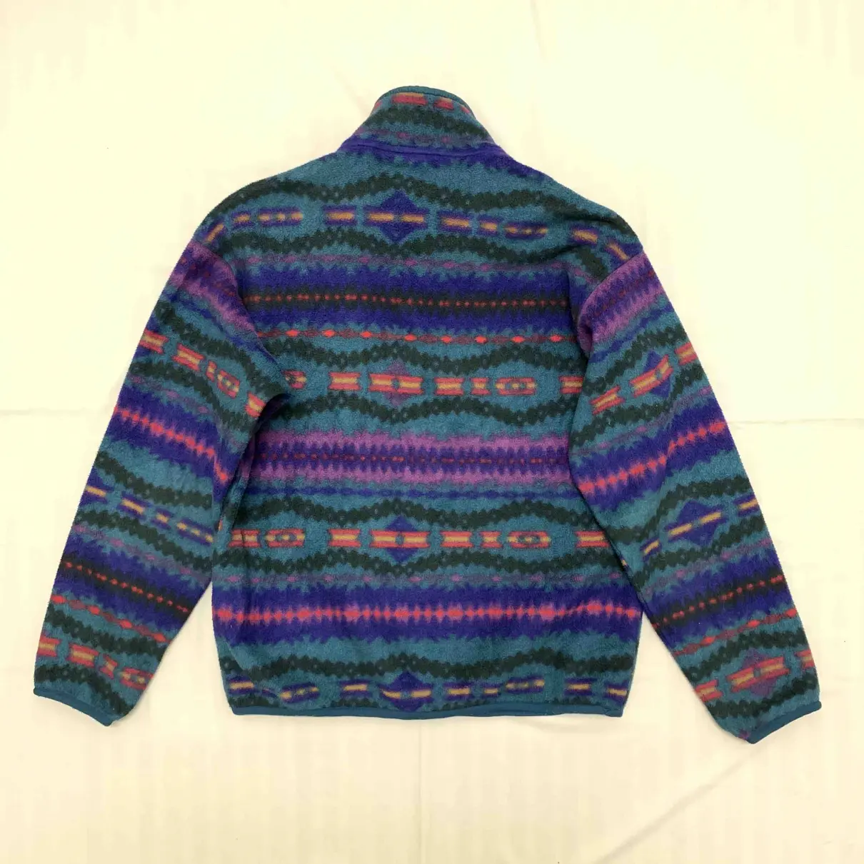 Buy Patagonia Multicolour Polyester Knitwear & Sweatshirt online