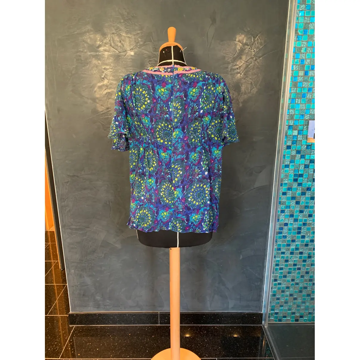 Buy Antik Batik Silk blouse online