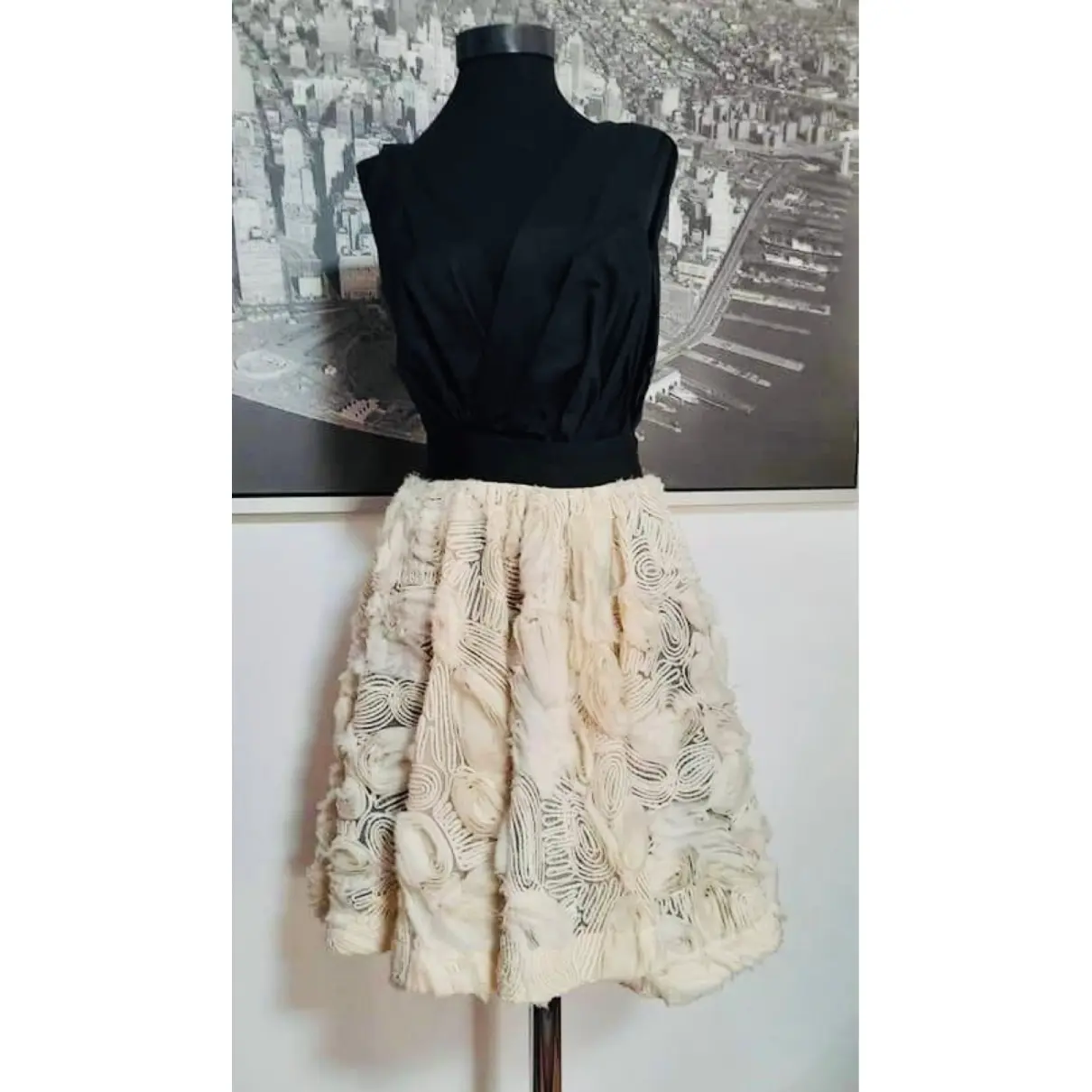 Buy Ateliers Parisiens Silk mid-length dress online