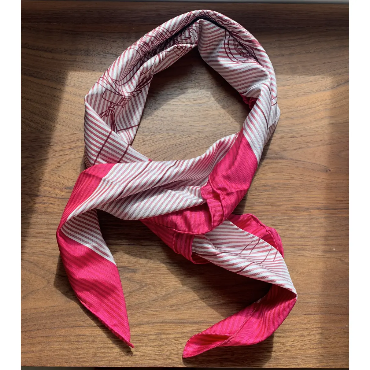 Buy Hermès Carré 90 silk silk handkerchief online
