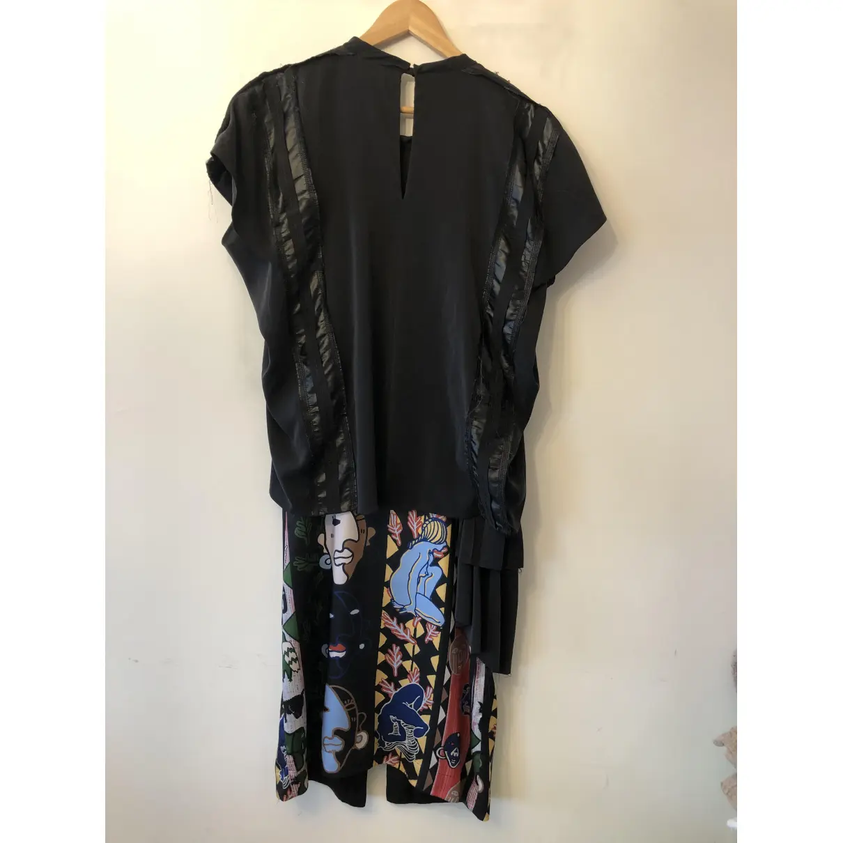 Buy Carven Silk mid-length dress online