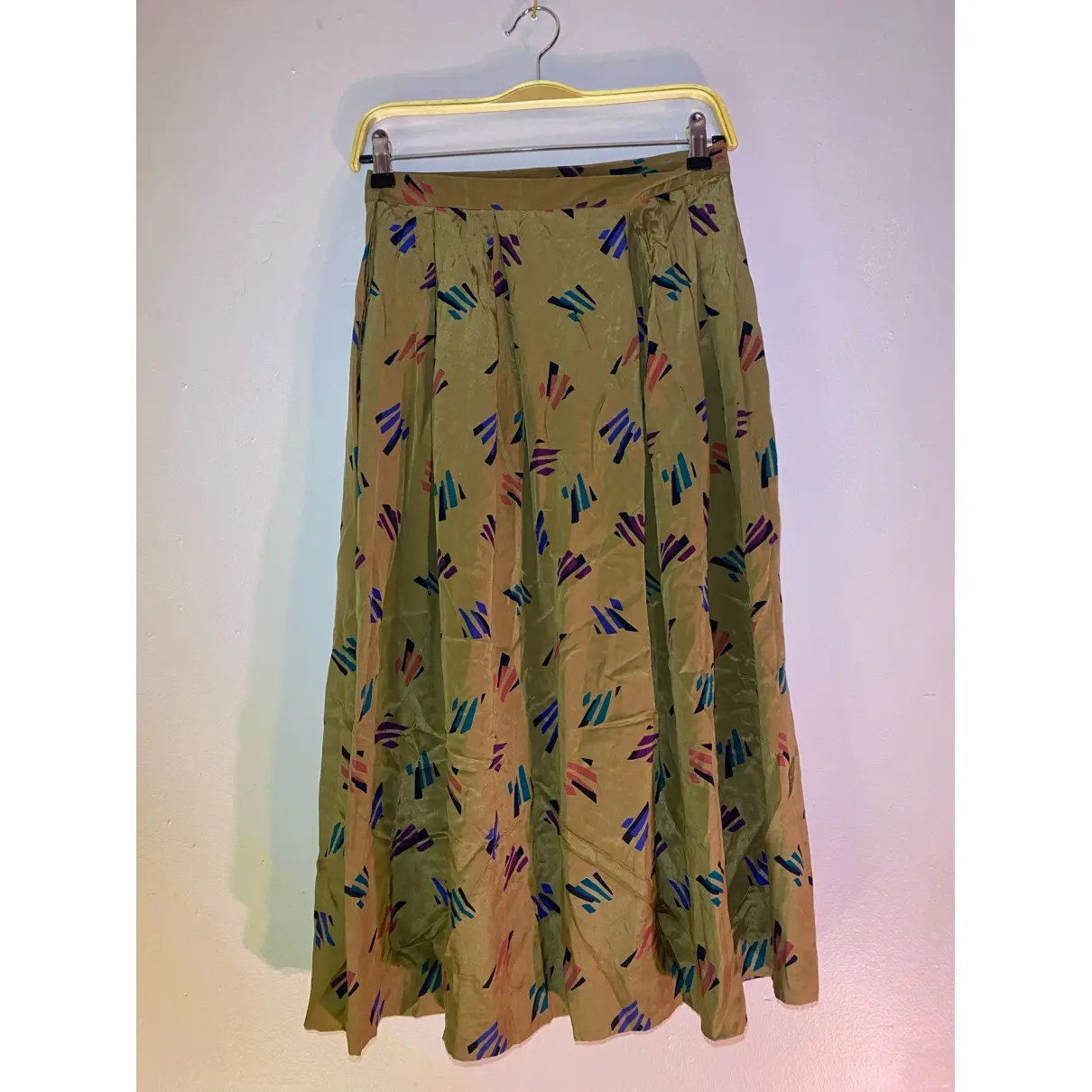 Buy Dior Silk mid-length skirt online - Vintage