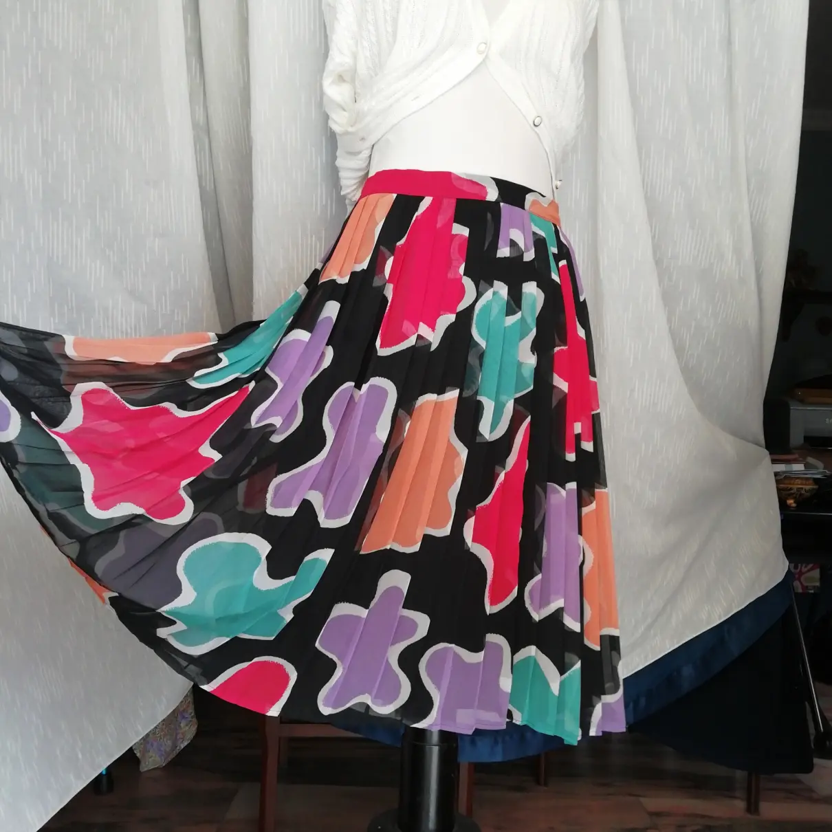 Silk mid-length skirt Elena Miro