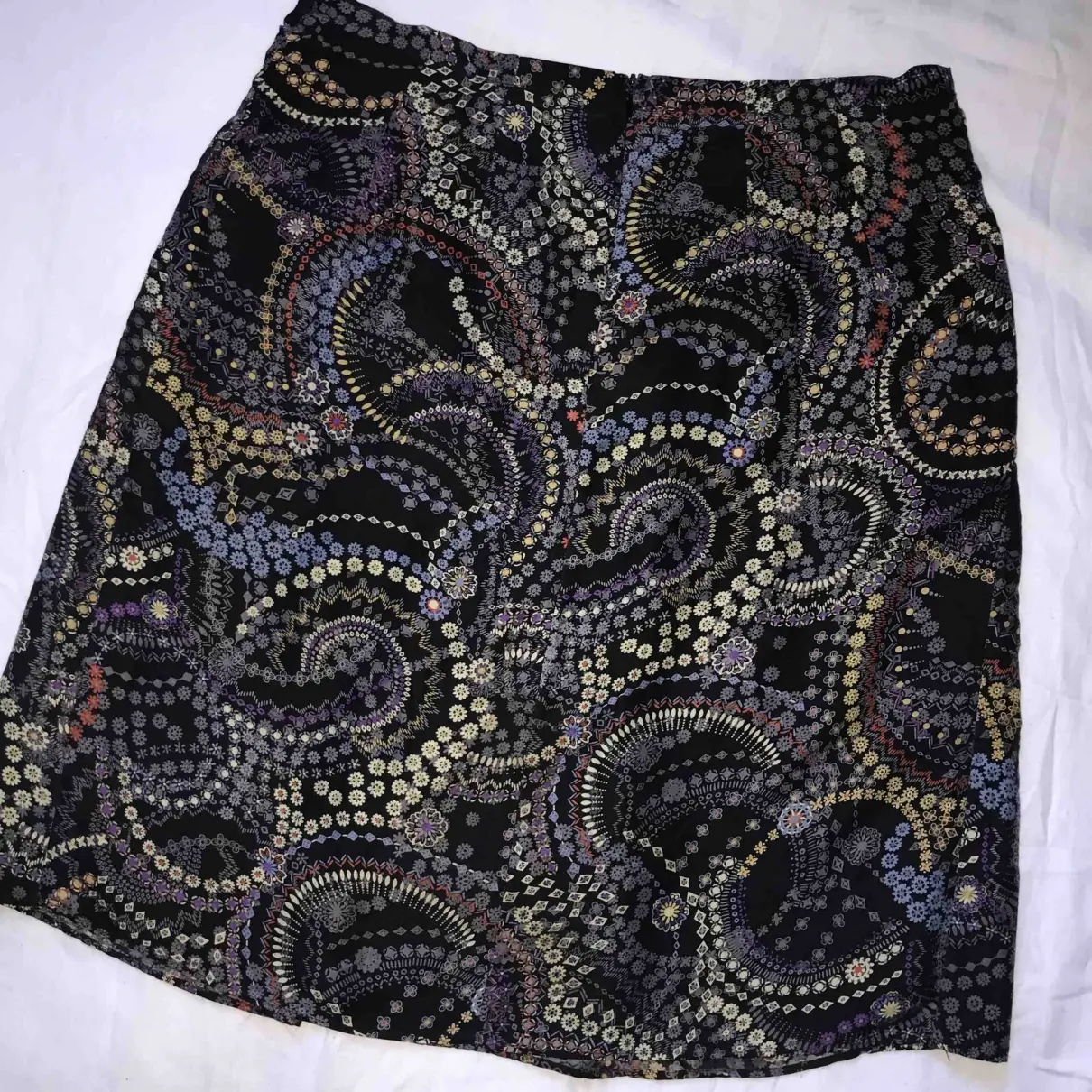 Essentiel Antwerp Silk mid-length skirt for sale