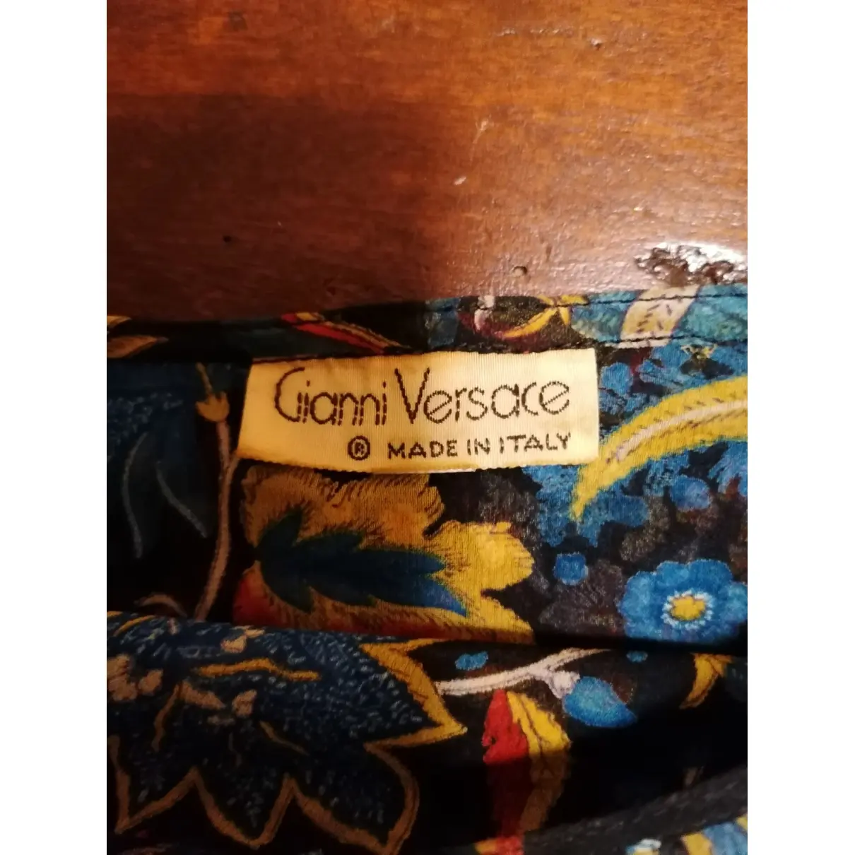 Silk top Gianni Versace - Vintage