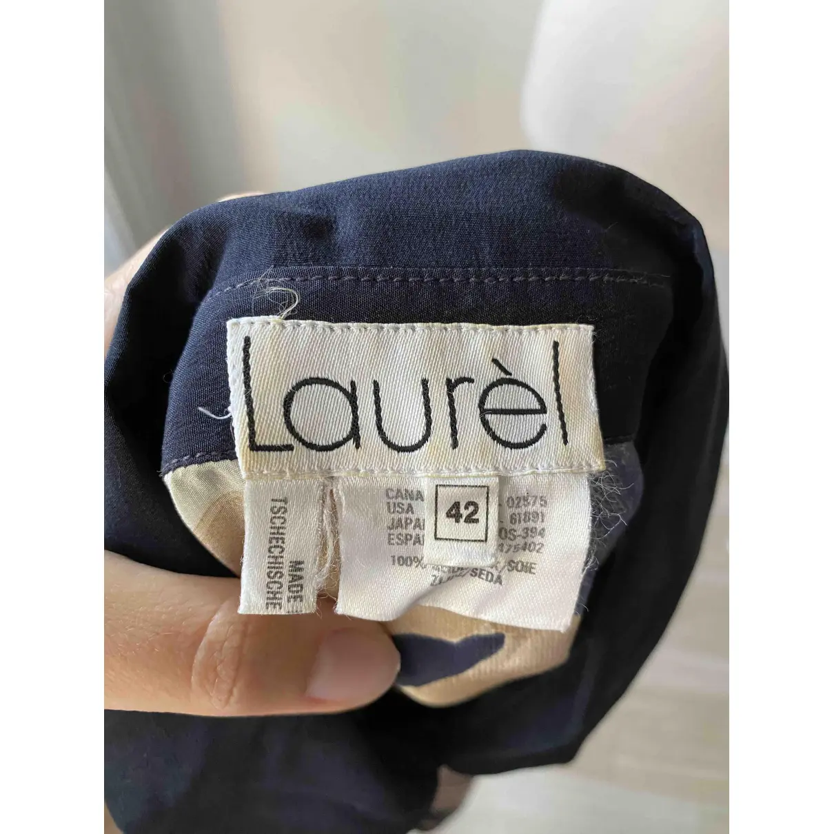 Luxury Laurel Tops Women - Vintage