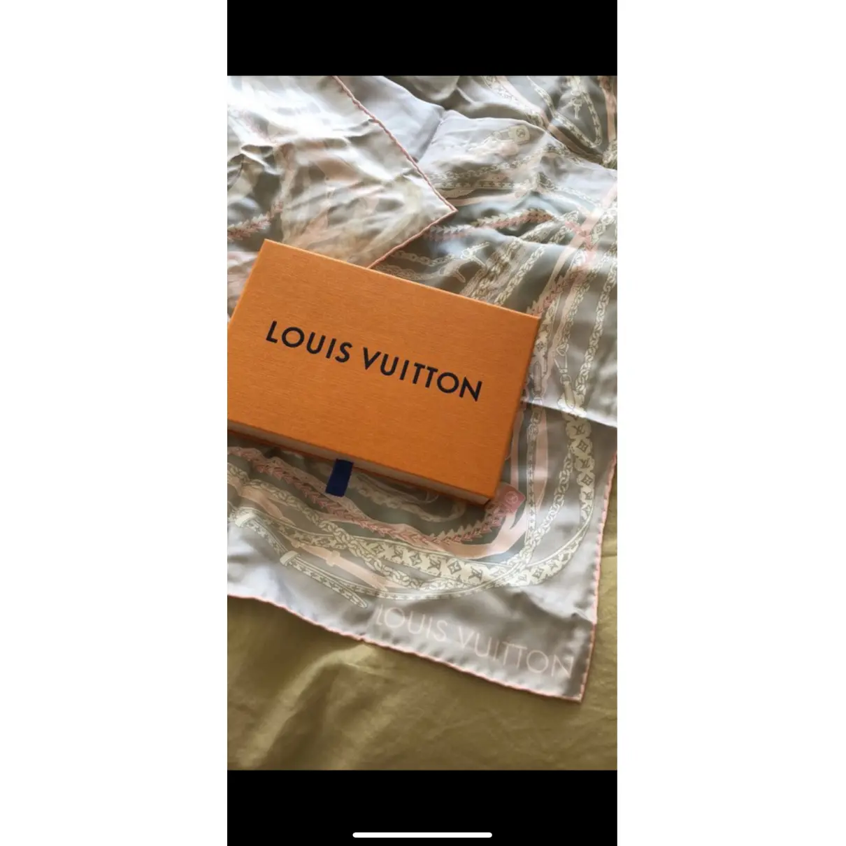 Silk handkerchief Louis Vuitton
