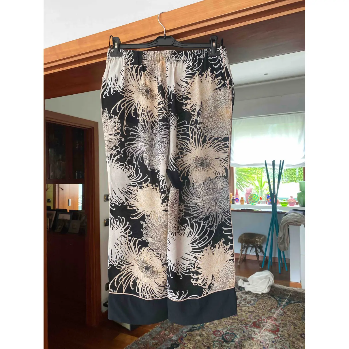 Buy N°21 Silk large pants online