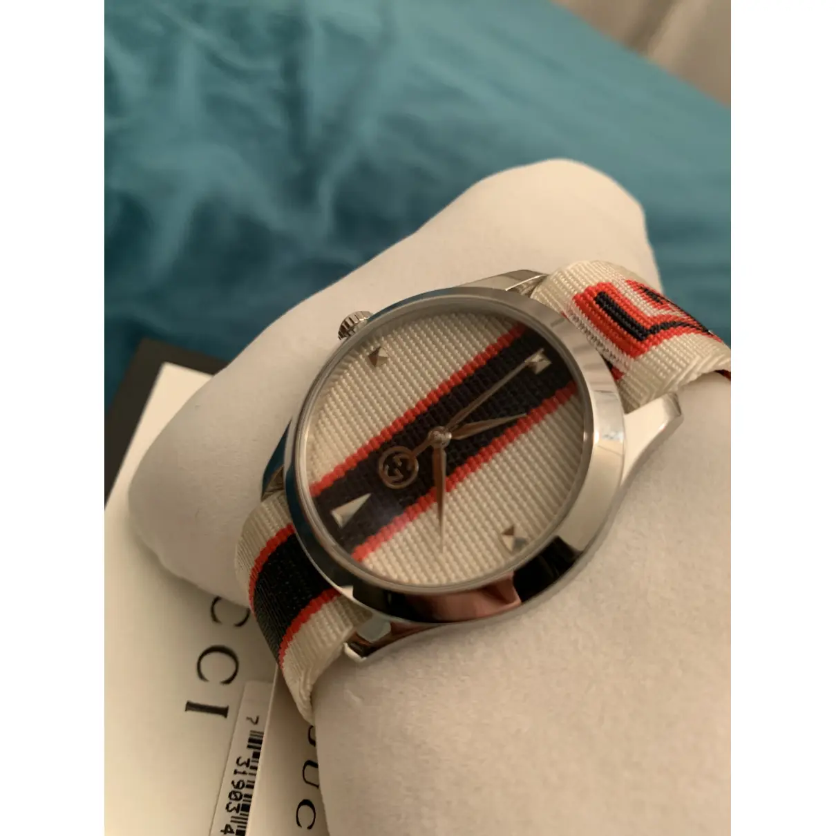 G-Timeless silver watch Gucci