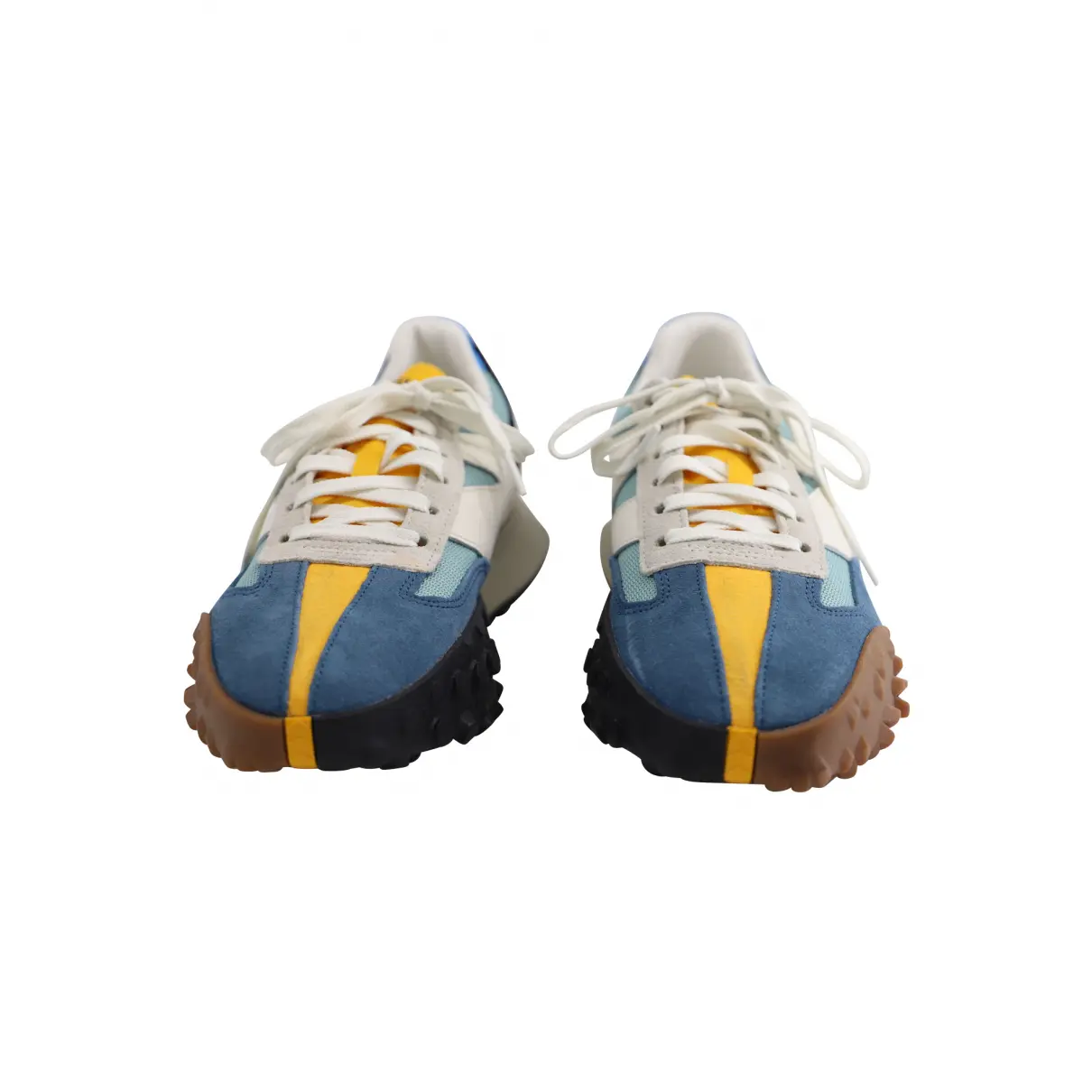 Buy New Balance Low trainers online