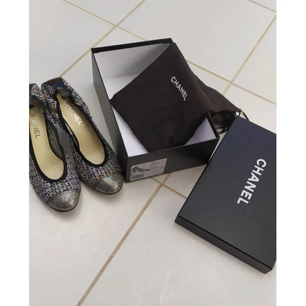 Tweed heels Chanel