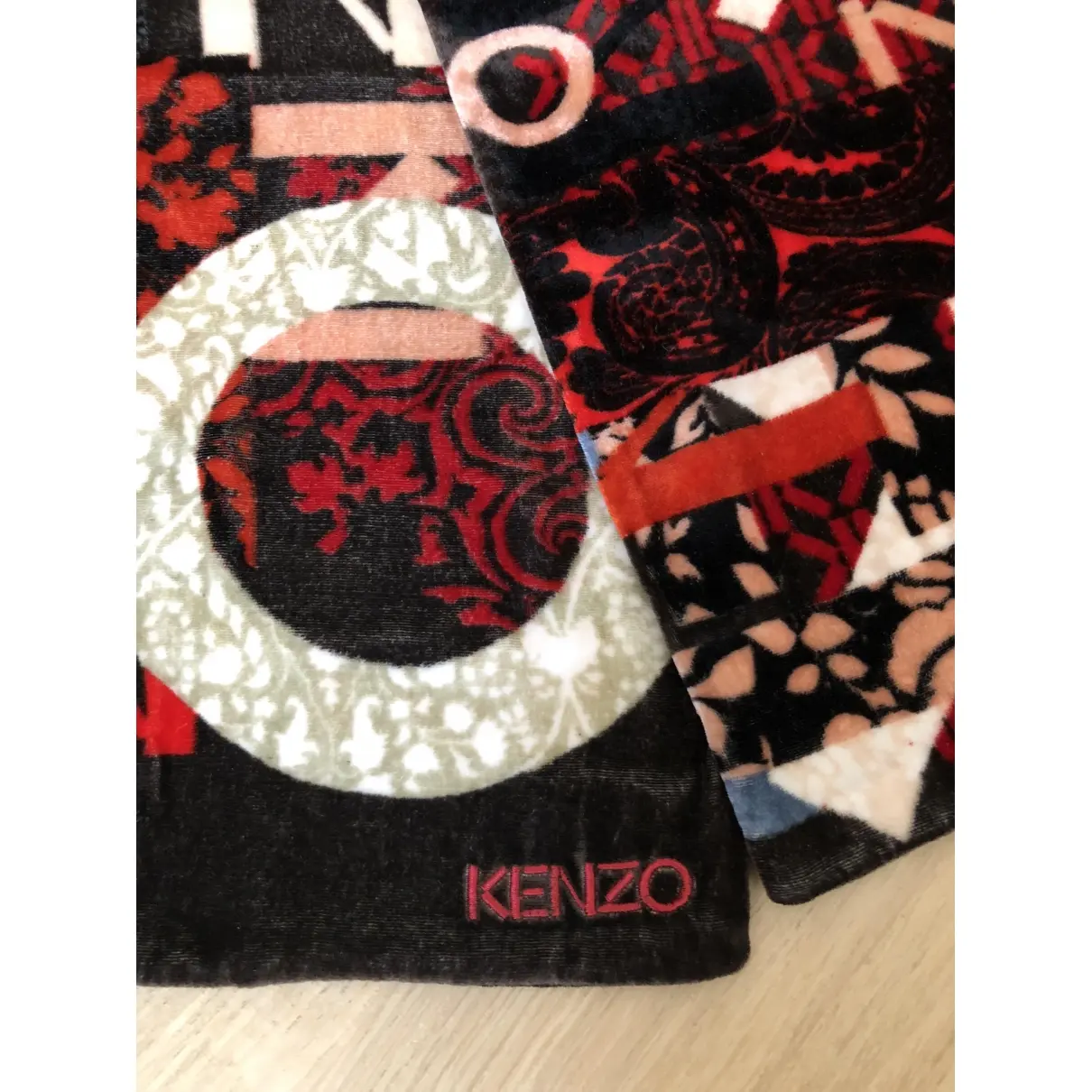 Luxury Kenzo Scarves Women