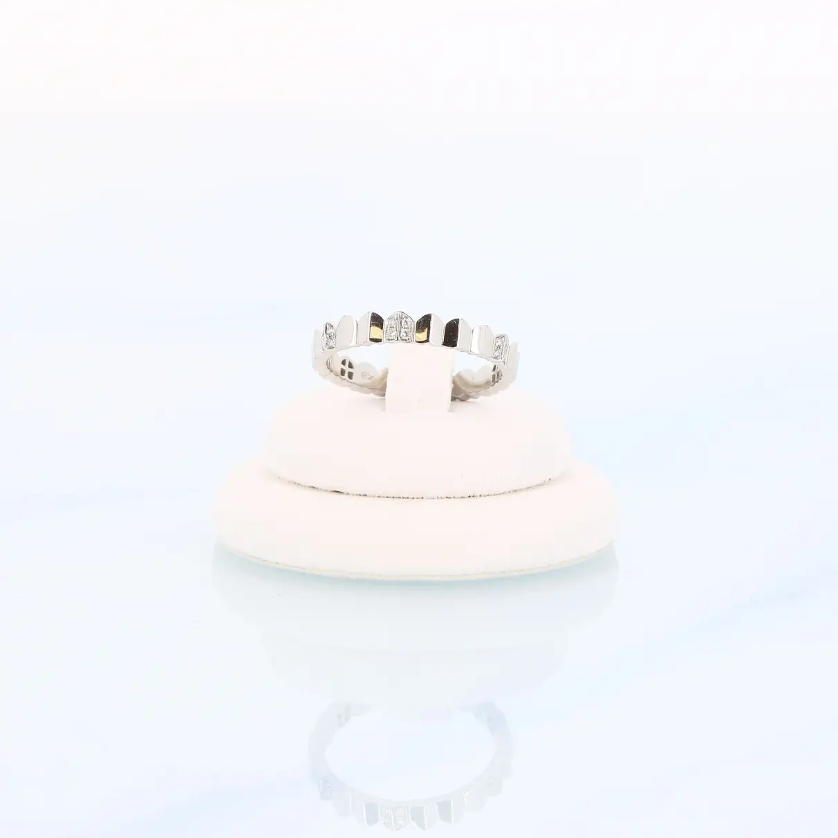 Buy Fred White gold ring online