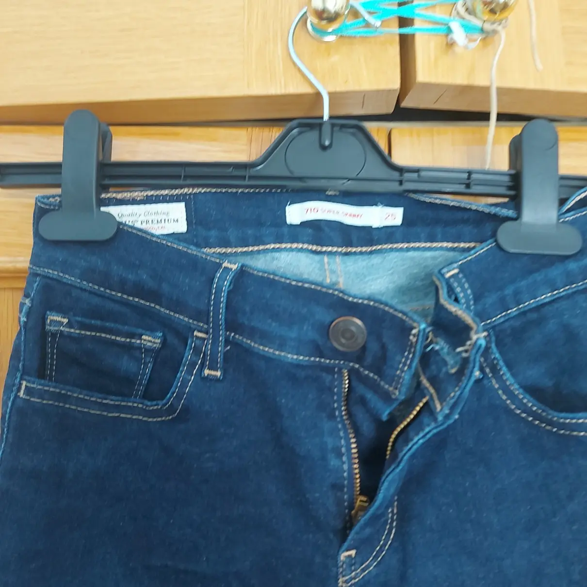 Buy Levi's 710 slim jeans online
